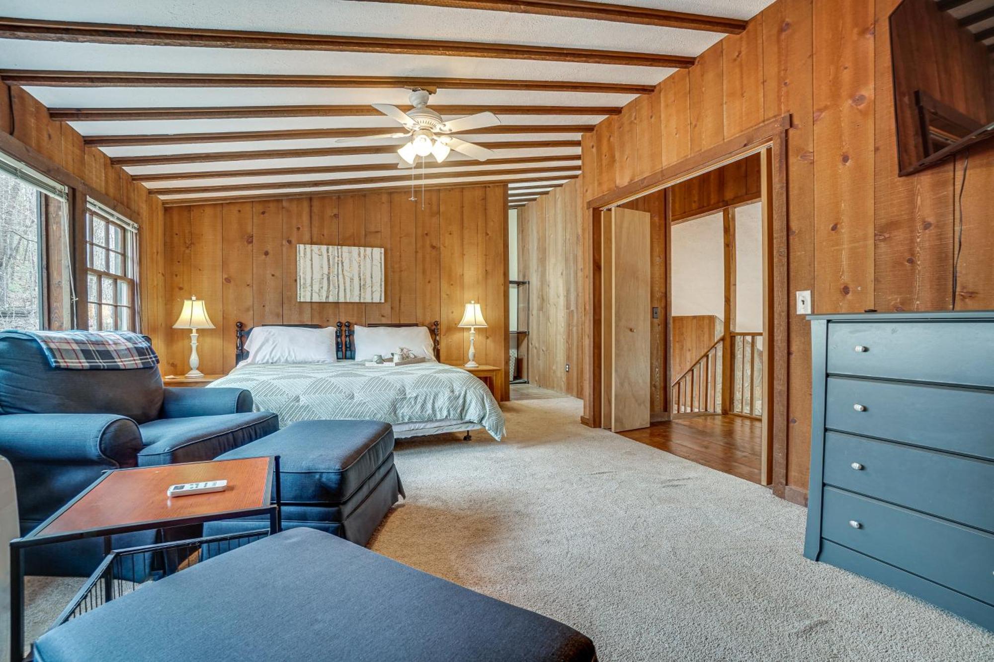 Charming Cabin With Fire Pit And Decks About 7 Mi To Helen Sautee Nacoochee Bagian luar foto